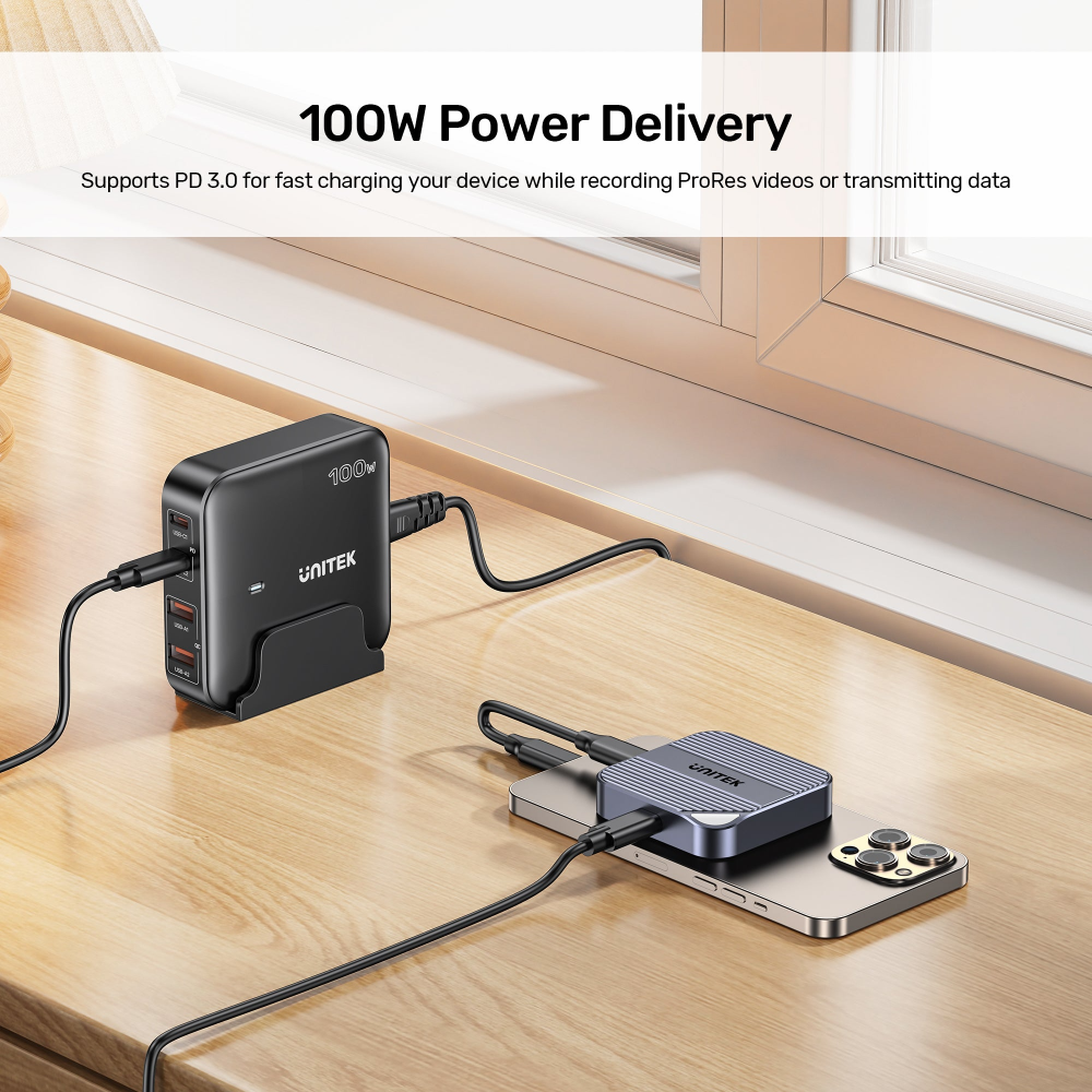 Unitek S1244AGY01 Magnetic M.2 2230 NVMe SSD Enclosure 100W PD Metal